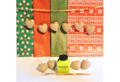 Christmas Hanging Hearts Kit